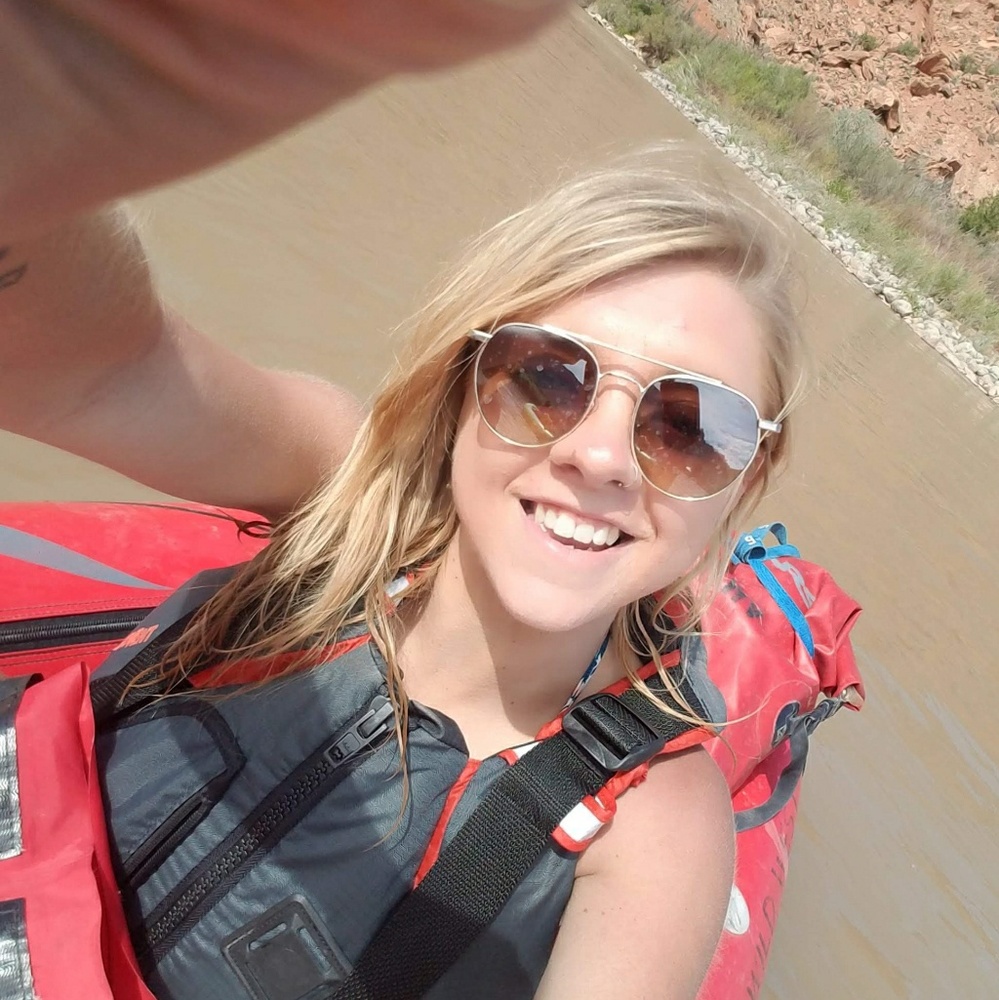 Meet your Posher, Cory